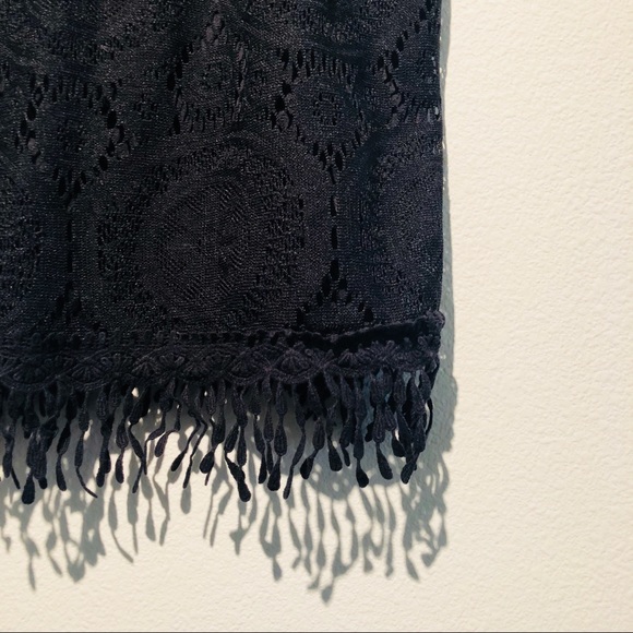 Black Lace Tassel-Trimmed Top - Picture 3 of 3